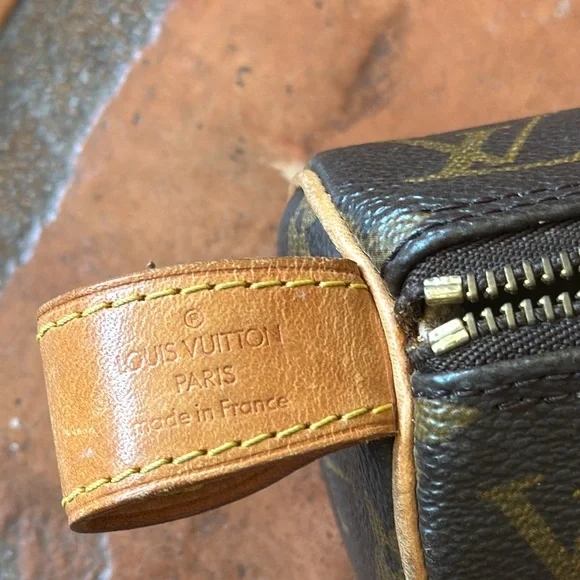 Authentic Louis Vuitton clutch bag - Picture 11 of 11